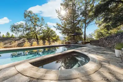 Image de Bottle Rock! Gorgeous house with pool and jacuzzi!