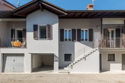 Image de Merveilleuse maison de vacances pour 4 personnes avec Wifi, balcon et parking
