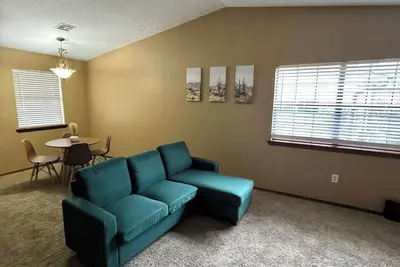 Image de 2-bedroom condo in welcoming Lawton with WiFi, Ac