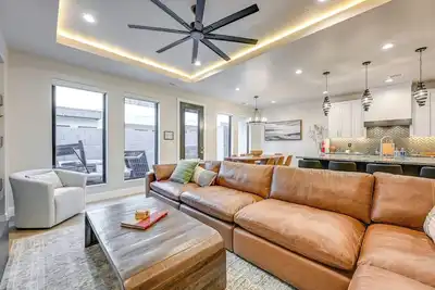 Image de 4 Mi to Sand Hollow State Park: Hurricane Townhome