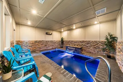 Image de Fall Escape - Indoor Pool / Hot Tub / Pets Ok