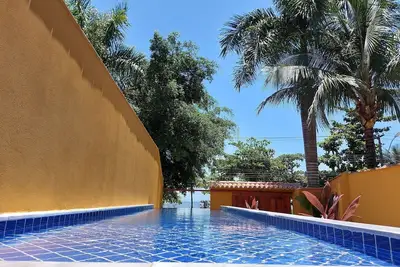 Image de Yara house, 4 en-suites, Pool, Bbq, front beach, 14people, 1. 3km from old center