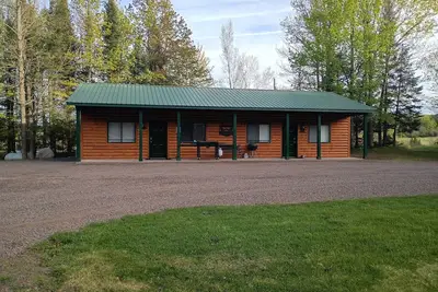 Image de Valhalla View Cabins Trail Side 2-bedroom North of Washburn with WiFi, Ac