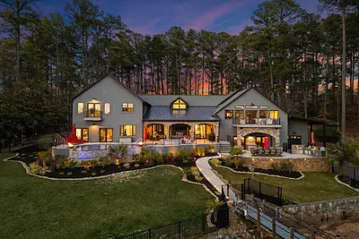 Image de Lucent Sunset Retreat w/Heated Pool & Game Room