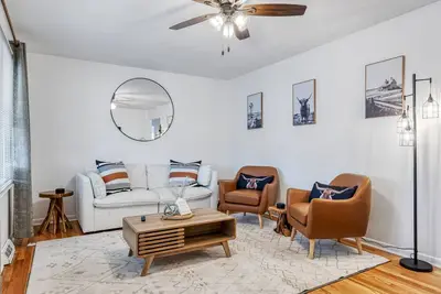 Image de Western Wentzville Bungalow by StayLage