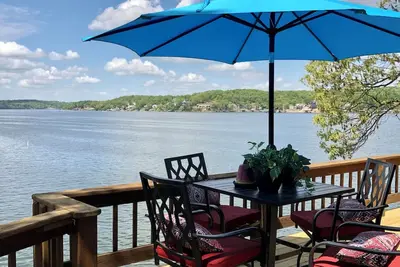 Image de House on the Water Lake of the Ozarks Big Deck Swim Fish Dock
