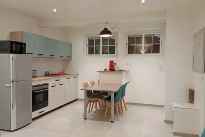 Image de Appartement T2 situé sur les hauteurs de Fort de France avec vue sur les pitons