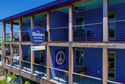 Image de Spacious 4-Bedroom Apartment in Folly Beach - Perfect for Families and Groups!