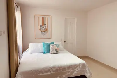 Image de Soothing 3-bedroom apartment with WiFi in vibrant Laureles Medellin
