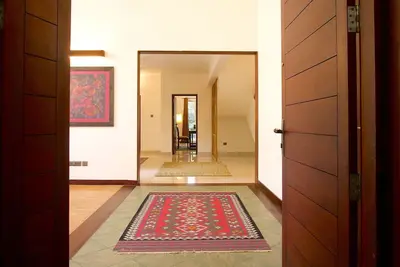 Image de Alaya @ Calypso - 6, 000 Sq Ft Luxe Duplex - Stunning Stays for Groups & Families