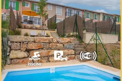 Image de 70m² | Piscine |Parking | Wifi |Clim