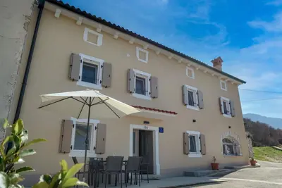 Image de Maison Zvanya by Interhome