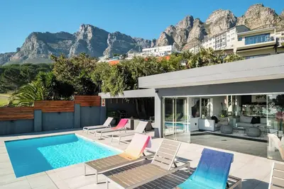 Ocean View Camps Bay 5bed Villa w Pool Valtameri