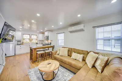 Image de Half-Mi to Ocean View Beach Park: Modern Apartment