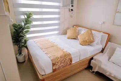 Image de N2 Escapade urbaine élégante