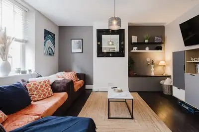Image de Modern contemporary dog friendly - Licata's Apartment