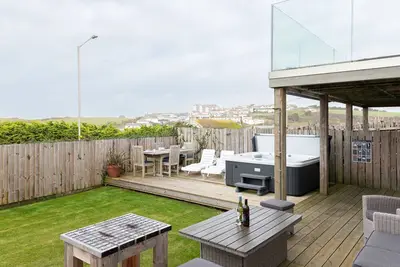 Image de Mermaid Gaze is the perfect coastal retreat for families or couples