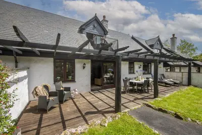 Image de Lodge 15, Hustyns -  a lodge that sleeps 6 guests  in 3 bedrooms