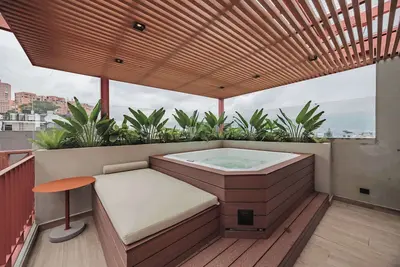 Image de w*|Luxurious 4br Penthouse w/Jacuzzi in El Poblado