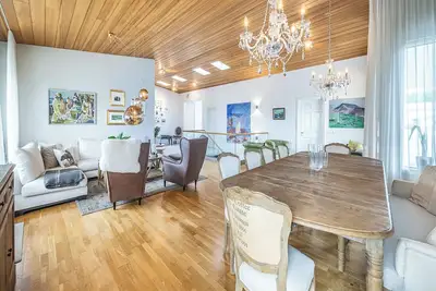 Image de Modern and Spacious house in Langagerði - Birta Rentals