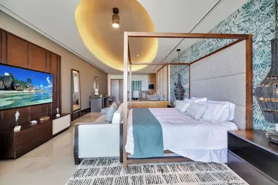 Image de Four Bedroom Empire Estate - East Cape