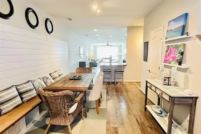 Image de Relax at Bishop's Landing: Pools, Tennis, Shuttle to Bethany Beach & More!