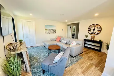 Image de Oceanview Getaway! 5br/5. 5ba Steps from Beach, Shops & Dining in South Bethany