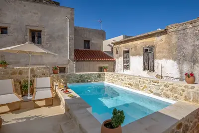 Image de Golden Theros villa, Village Experiene in Maroulas