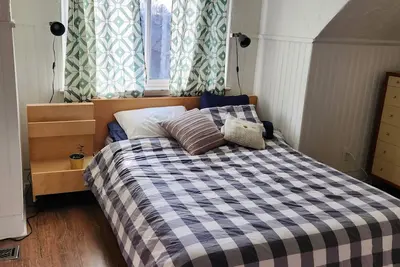 Image de Charming 3-bedroom house in Toronto with Ac, WiFi, fitness equipment