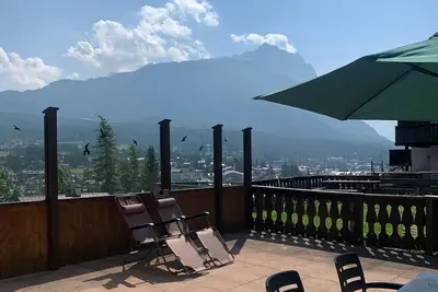 Image de Tofana and bobsled area -luxury apartment (8 beds) with terrace near center