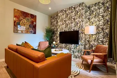 Image de Stunning 4-Bed Home - 10 mins to Sandbanks Beach