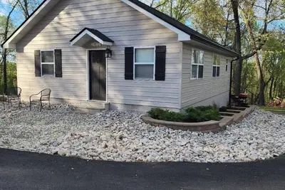 Image de Castaway Cabin at Fish & Fiddle Family Resort & Extended Stay