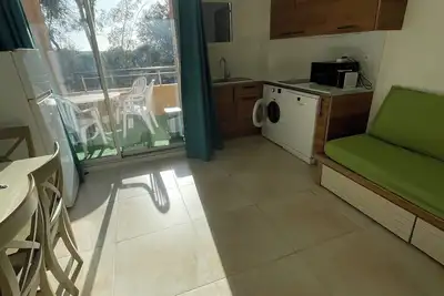 Image de F1 valescure climatisé avec piscine