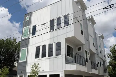 Image de Charming 2-bedroom townhome with Ac, WiFi in amazing Fort Worth