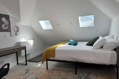 Image de Chic, Cozy & Comfort Modern Room w/ En-Suite bath