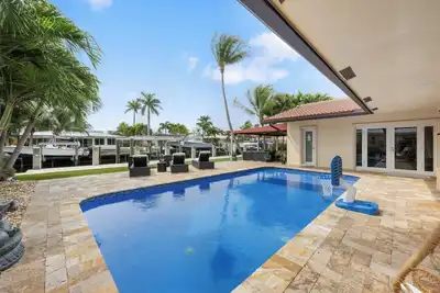 Image de Pompano Beach Paradise Luxury 3 bed/2 bath/pool on the water