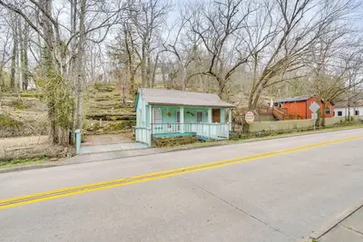 Image de Walk to Dtwn: Eureka Springs Retreat w/ Patio!