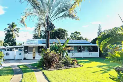 Image de Beach Gardens-walk to the beach\nMoore park beach