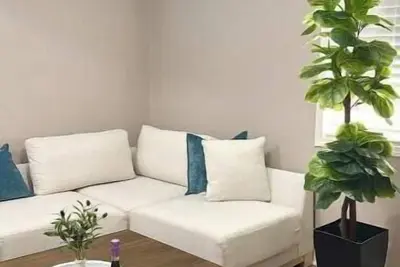 Image de West Midtown Oasis: New Listing!