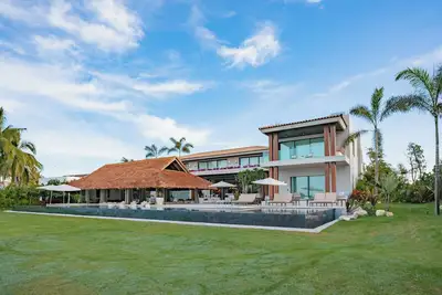Image de Casa de Elementos a 9-bedroom Luxury Estate in the Prestigious Punta Mita.