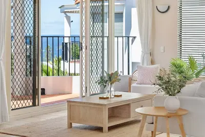 Image de 9 Parkshores - Enjoy an Escape in the Perfect Penthouse Apartment