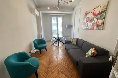 Image de Charming 2-bedroom apartment with WiFi, Ac 2min from promenade des anglais