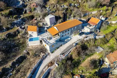 Image de Peaceful 2bdr Village Villa with pool near wonderful Cetinje