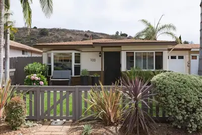 Image de Central Encinitas, 1. 4 Miles from Beach