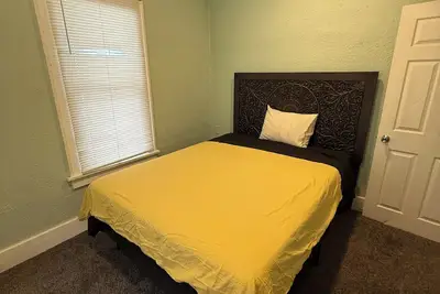 Image de Charming 2-bedroom house with WiFi in brilliant South Bend