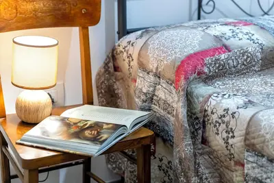 Image de Chambre \"Giusi\" avec terrasse partagée, Wi-Fi et climatisation