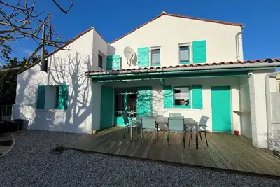 Image de Le Petit Chai de Grésillon – Maison de Charme avec Jardin Privé près du Chateau d’Oléron