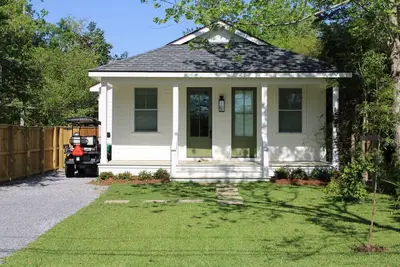 Image de Chalet by the Bay - Bay St. Louis, Ms