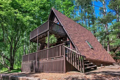 Image de A-frame Cabin near Mt. Mitchell!