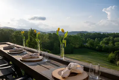 Image de Bridlewood Farm | Hot Tub | Mountain Views